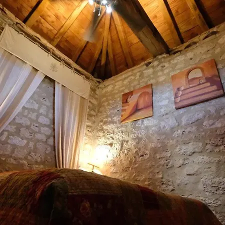 Frühstückspension Domaine Les Miquels 3*
