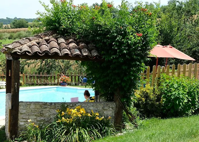 Domaine Les Miquels Oda ve Kahvaltı 3*