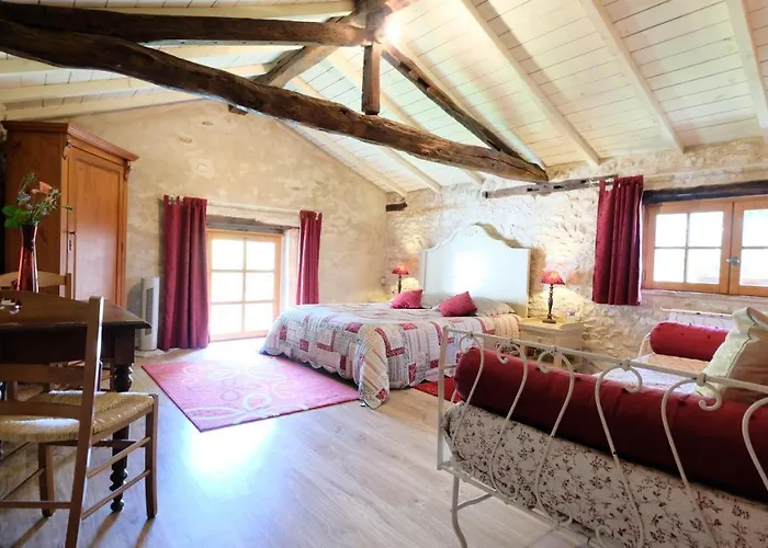 Domaine Les Miquels 3* Castelnau-de-Montmiral