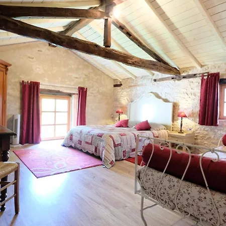 Domaine Les Miquels 3* Castelnau-de-Montmiral