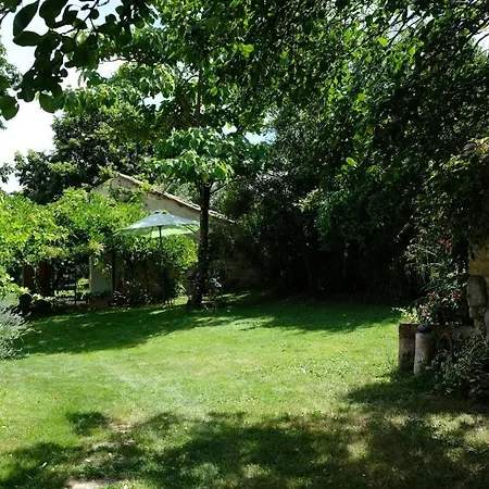 Bed & Breakfast Domaine Les Miquels 3*